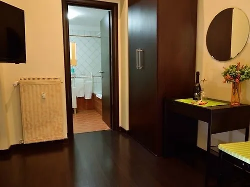 Kiara B&B Rome Hotel